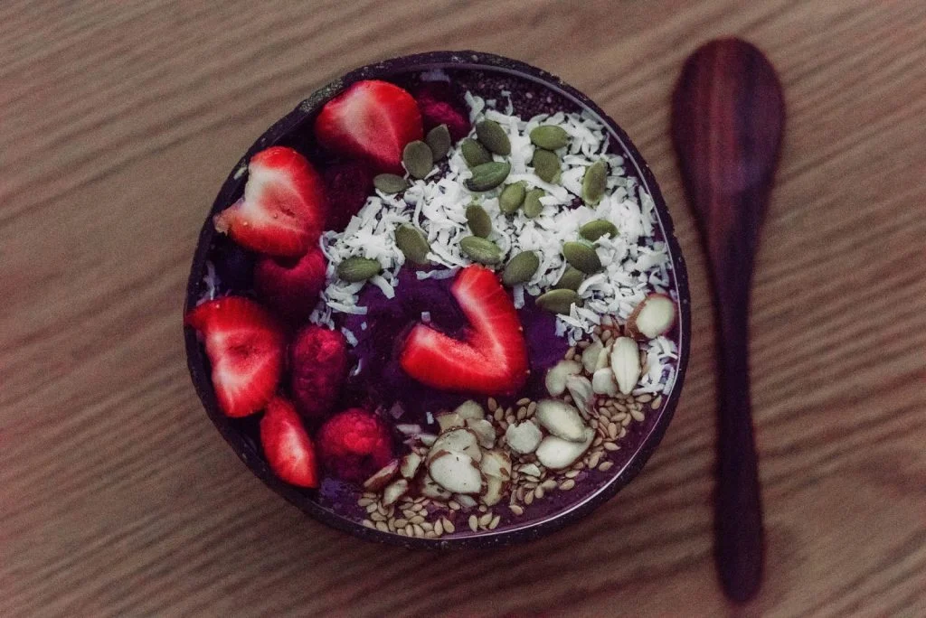 Detox Breakfast Smoothie Bowl