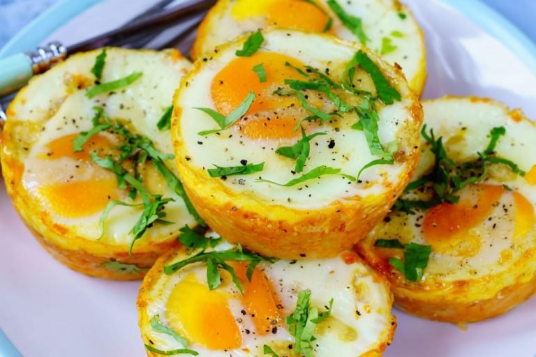 Sweet Potato Cups with Baked Eggs